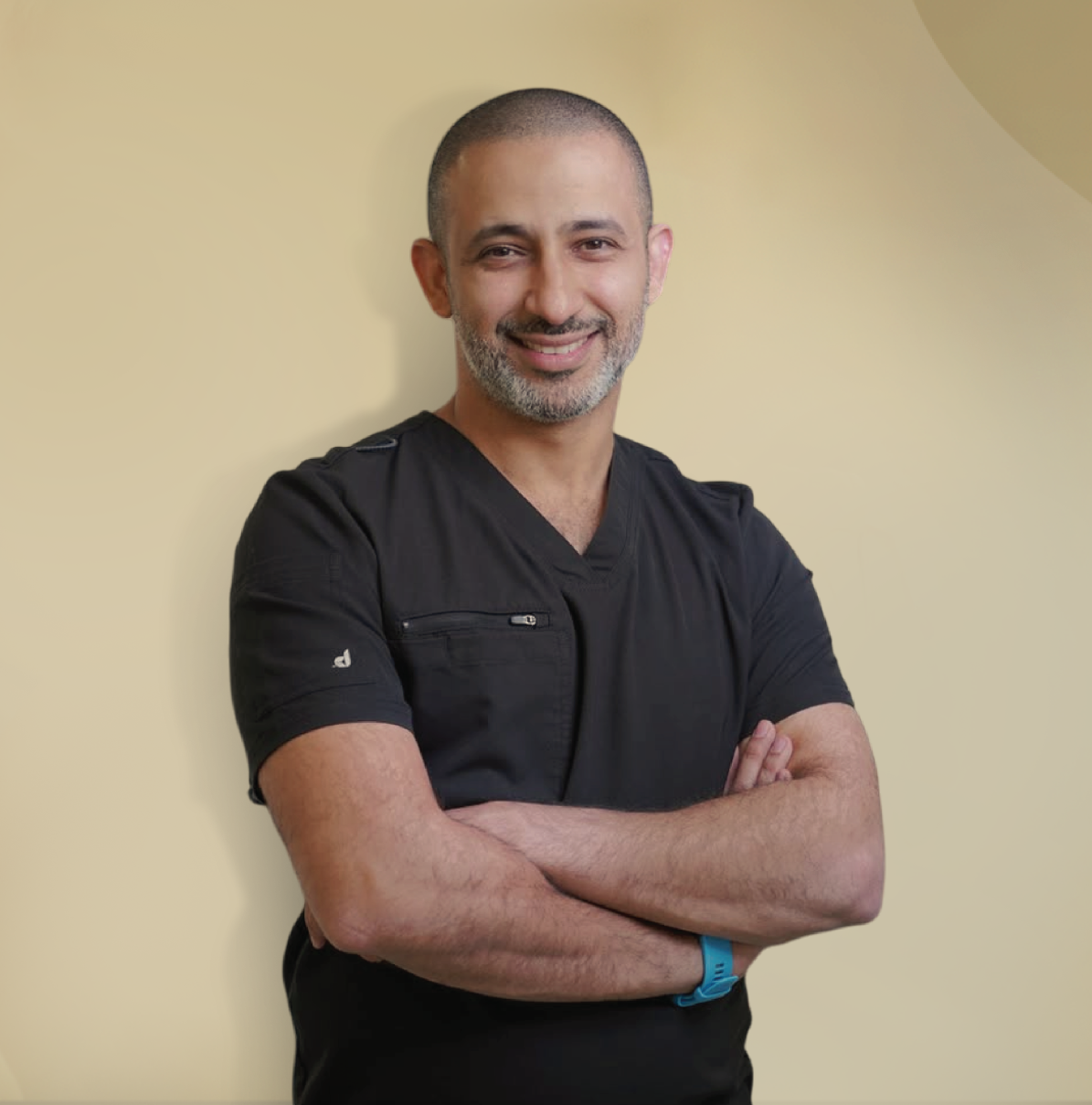 دكتور اسلام الصغير - أخصائي زراعة الأسنان